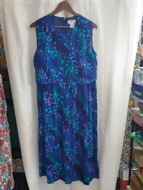Womens 14p Sleeveless Blue Floral Midi Dress